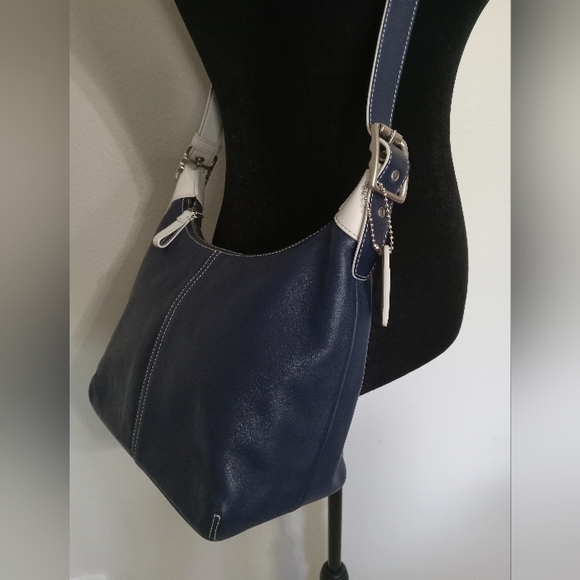 Coach Shoulder Crossbody Bag Adjustable Strap Navy & White Leather Excellent - Picture 5 of 12